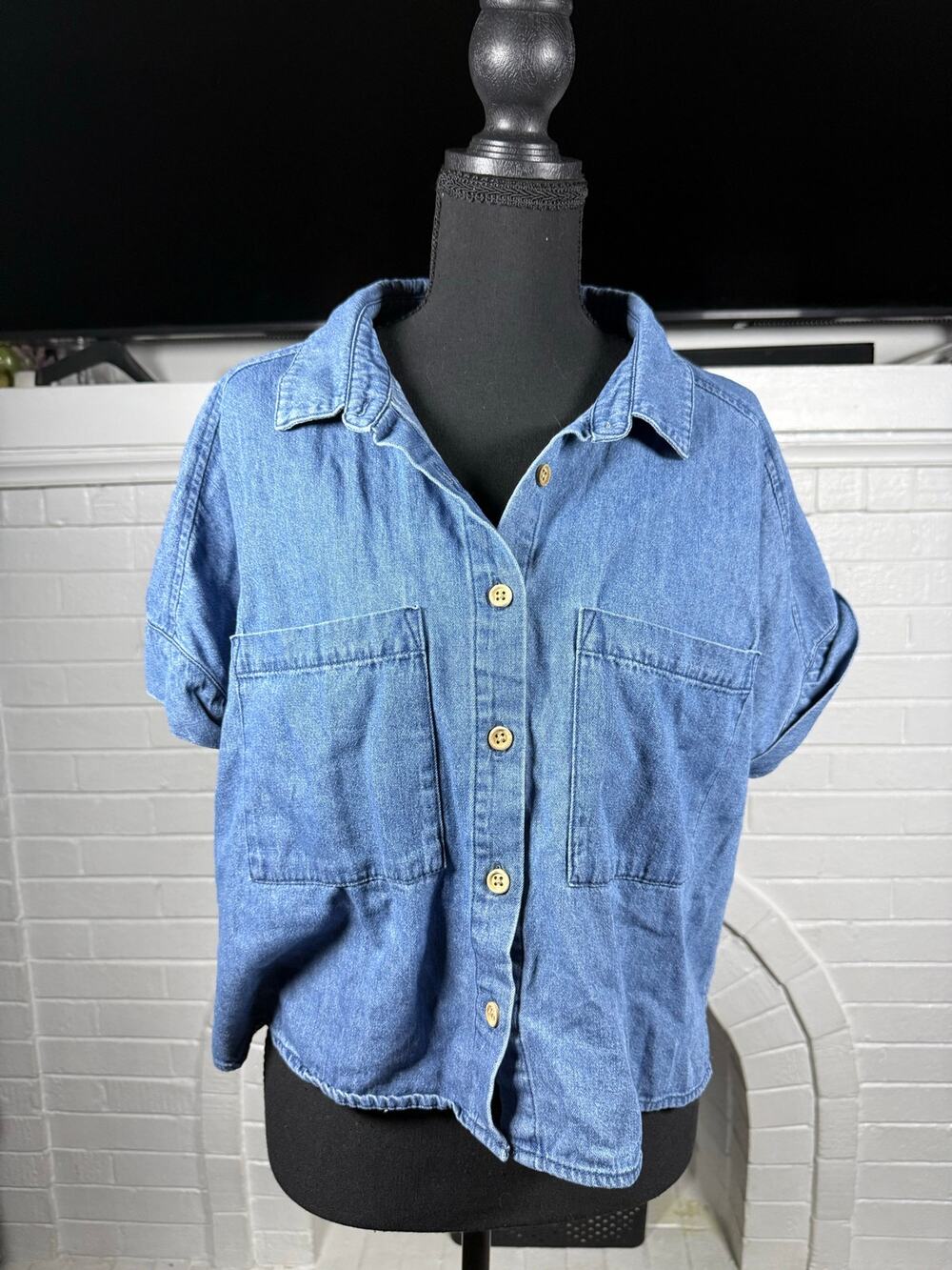 Indigo Rising Cropped Short-Sleeve Denim Shirt